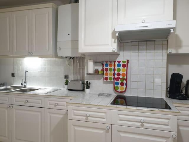 Ferienwohnung Rnb Locations Mâcon Exterior foto